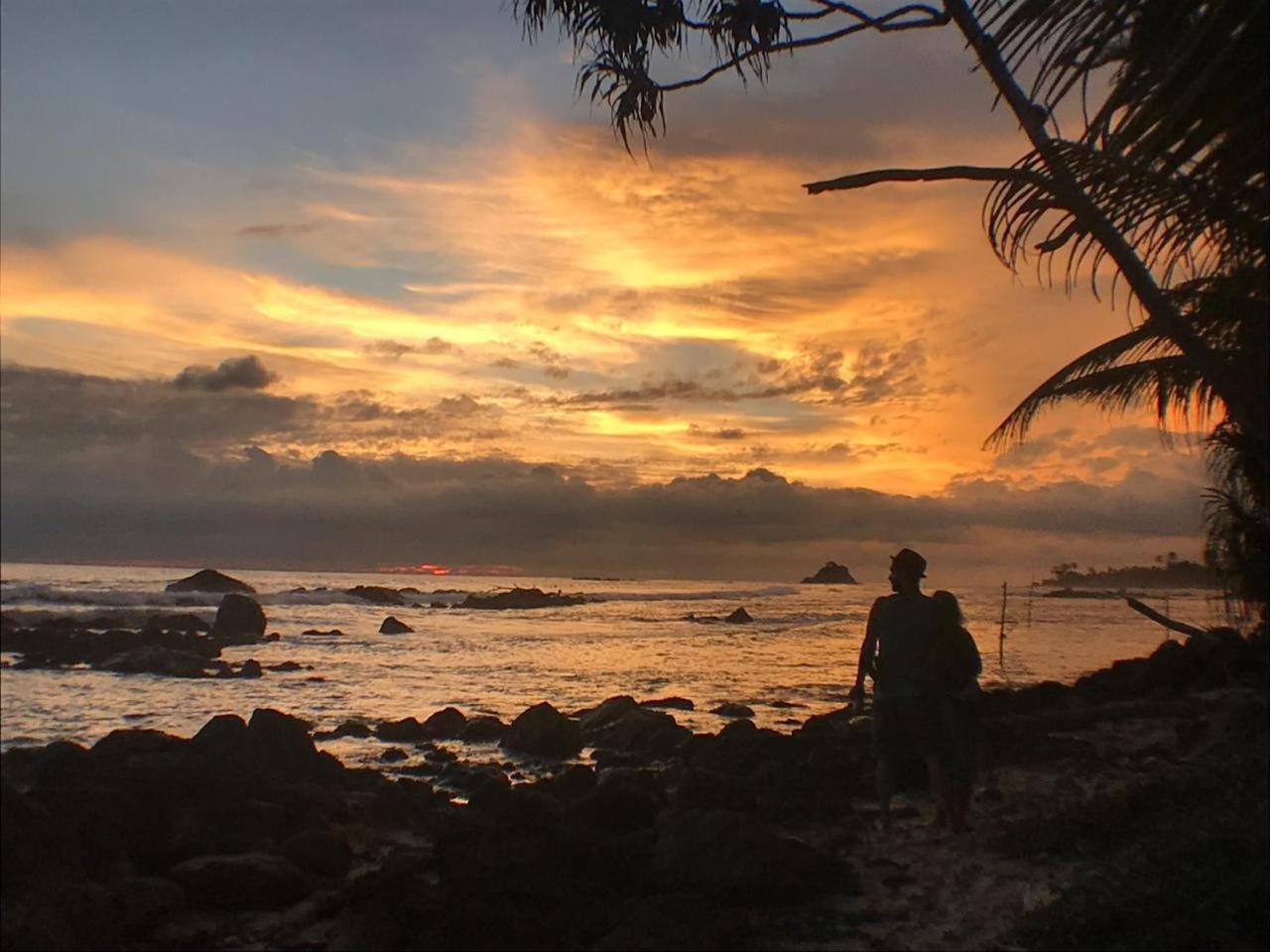 Ram'S Surfing Beach,Мидигама-Ист Экстерьер фото